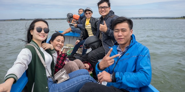 Tet on the floating Fishfarm